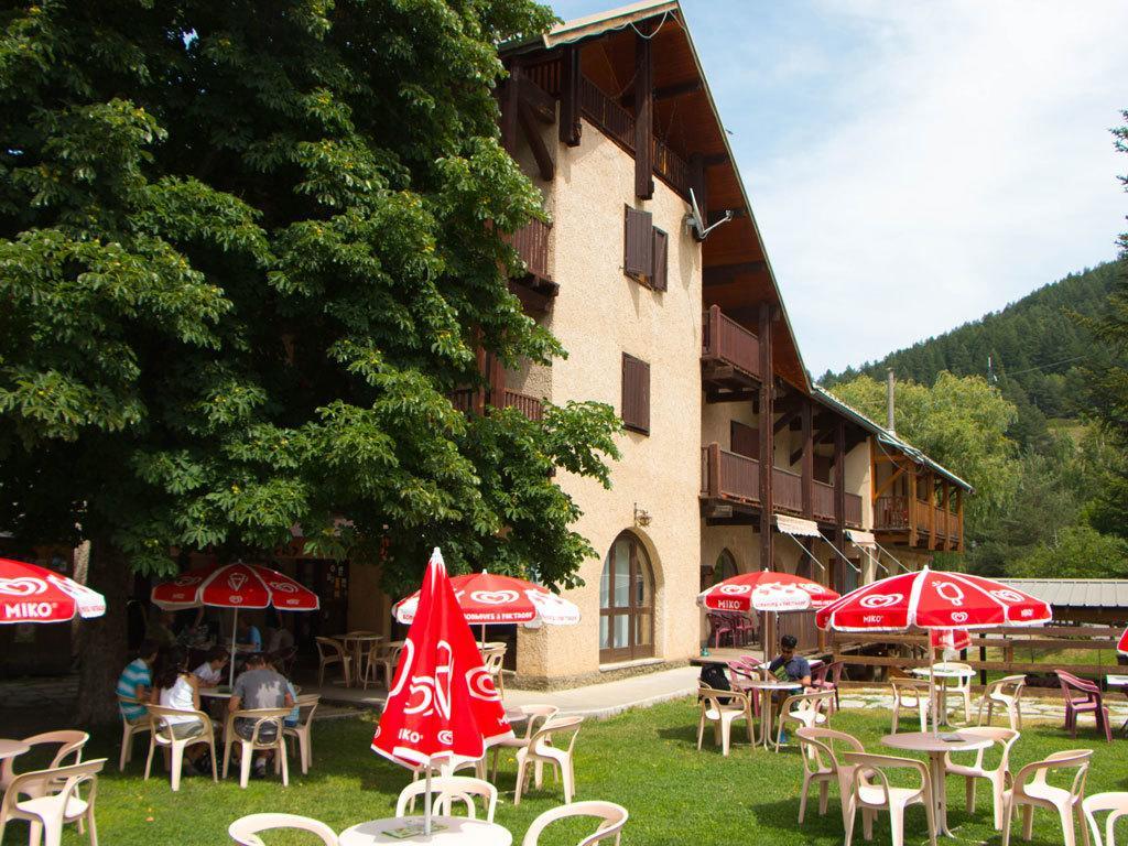 Le Guilazur Hotel Chateau-Ville-Vieille Exterior photo