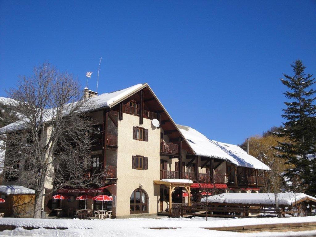 Le Guilazur Hotel Chateau-Ville-Vieille Exterior photo